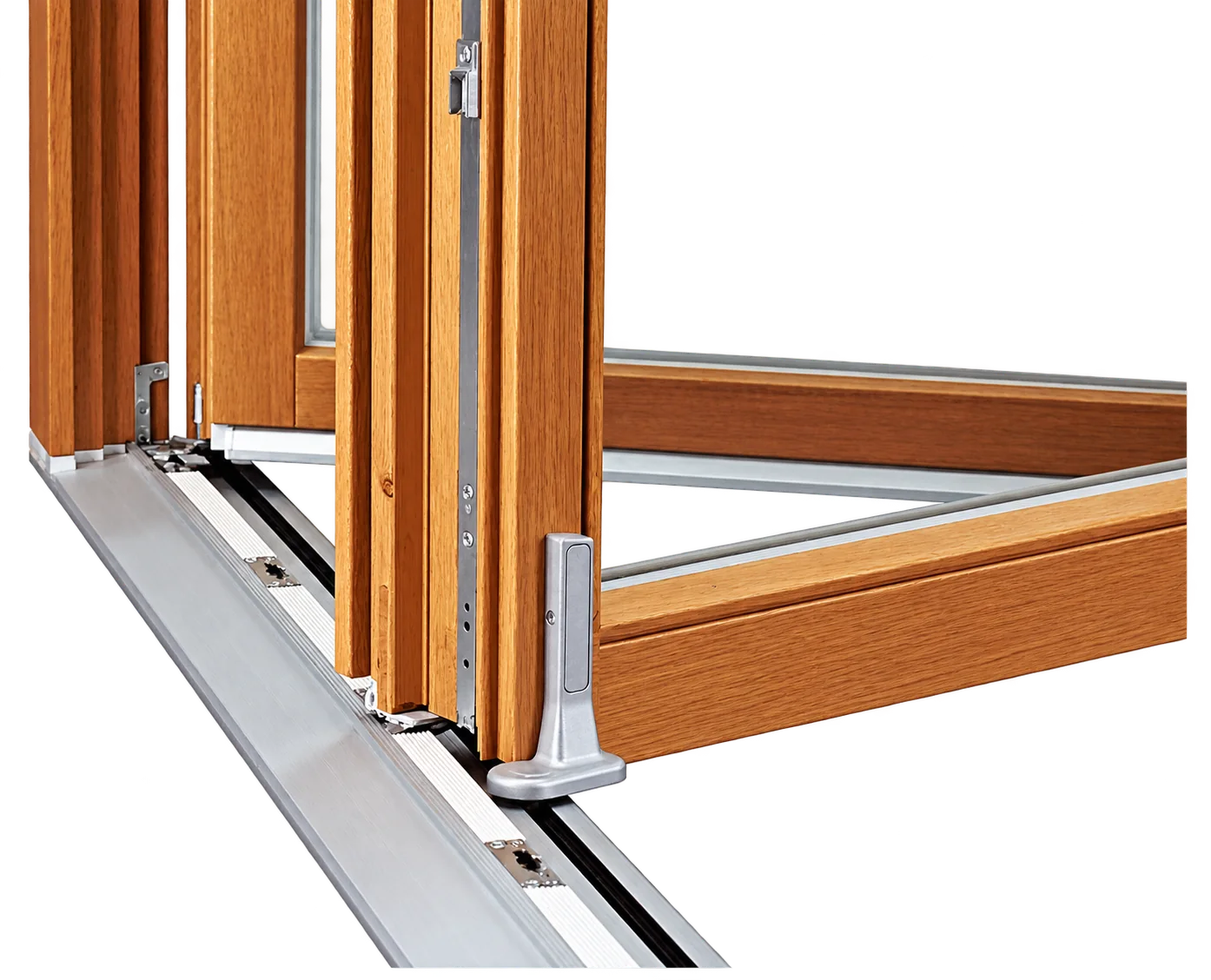 Gros plan sur le mécanisme d'une porte pliante en bois clair, avec son rail en aluminium et son pied de guidage métallique, sur fond blanc.